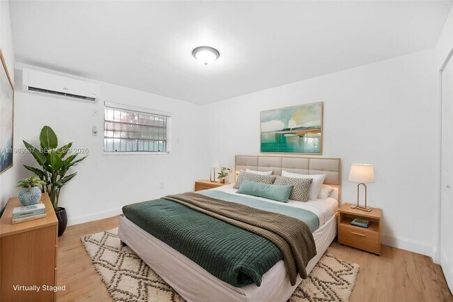 Building Photo - 641 NW 2nd St