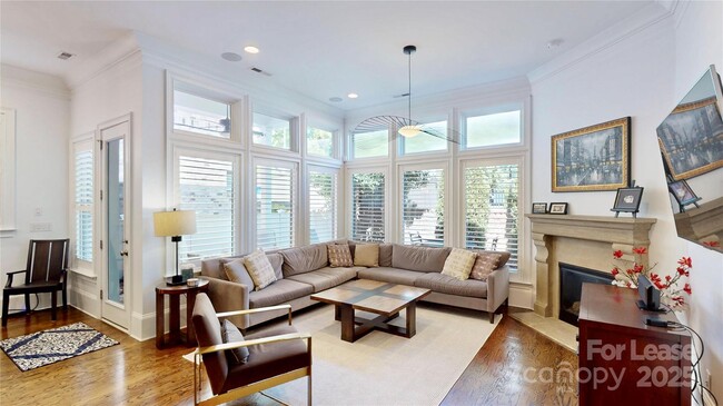 Building Photo - 4307 Calvet Ct