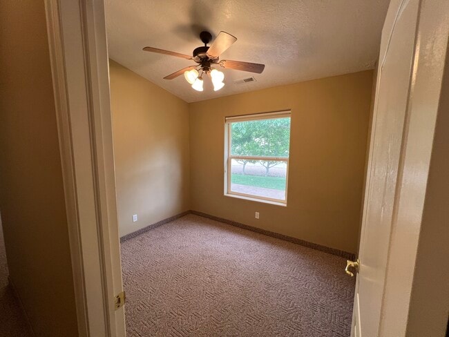 Building Photo - 2139 W 127 S