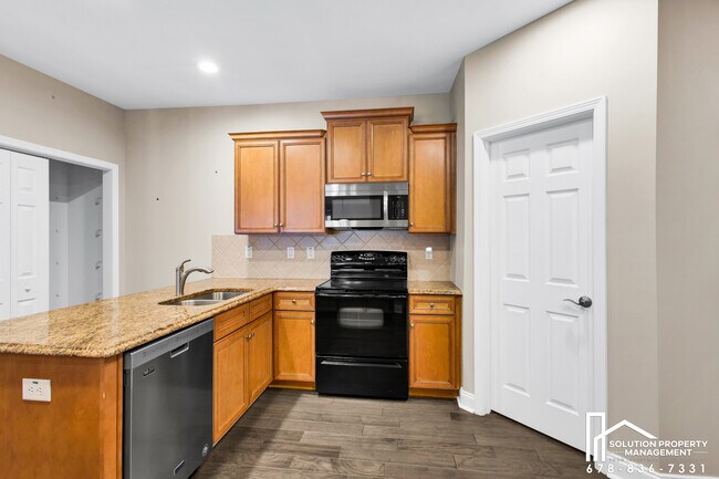 Building Photo - 5358 Manor View Dr NW