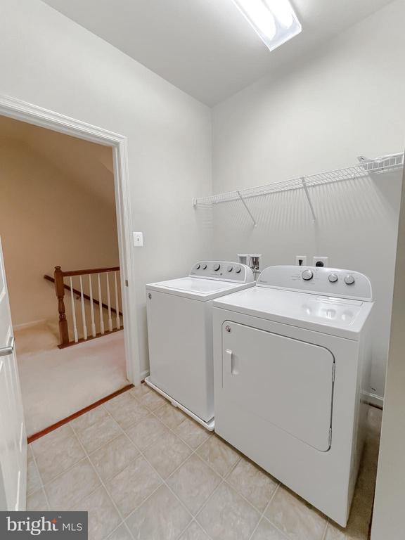Building Photo - 44509 Gray Wolf St