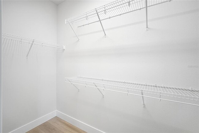 Building Photo - 406 N Westland Ave