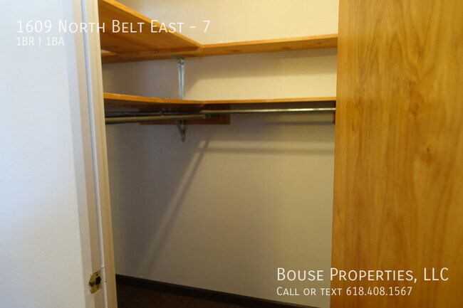 Building Photo - 1609 N Belt E
