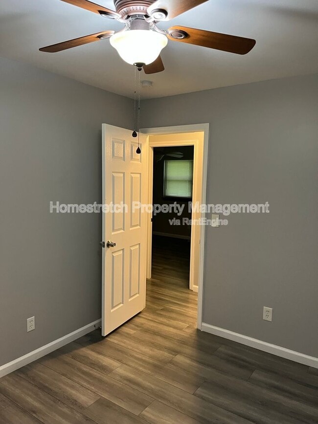 Building Photo - 1405 San Miguel Ln
