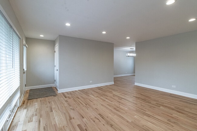 Building Photo - 1240 Warrington Rd