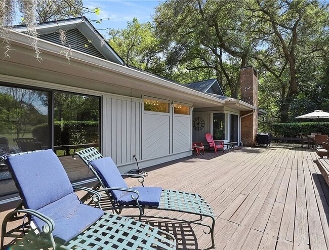 Building Photo - Hilton Head Plantation home