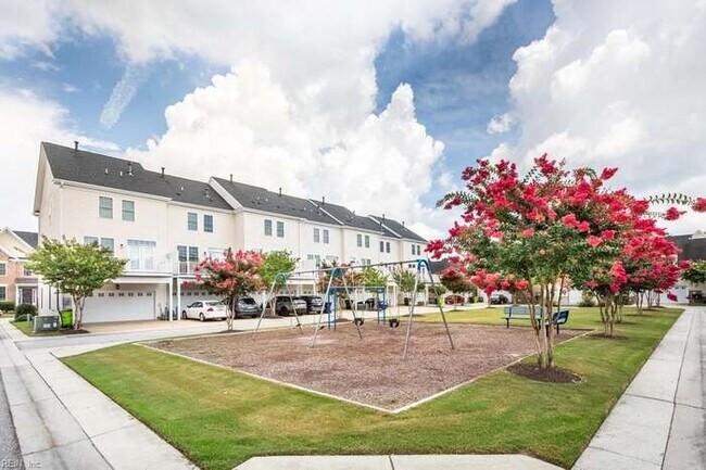 Building Photo - 509 Fleming Way