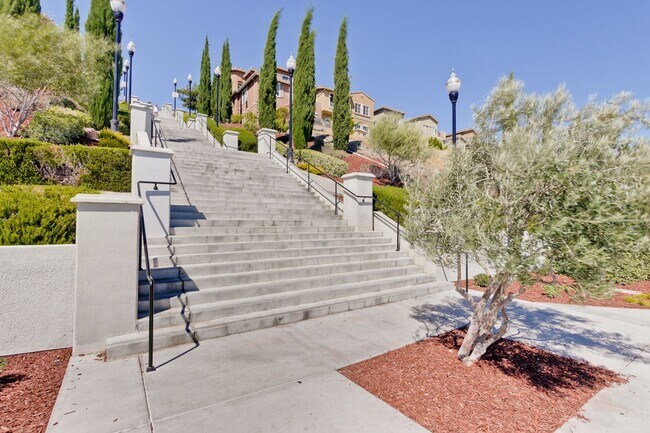 Building Photo - Modern Communication Hill Townhome | Panoramic Mountain Views