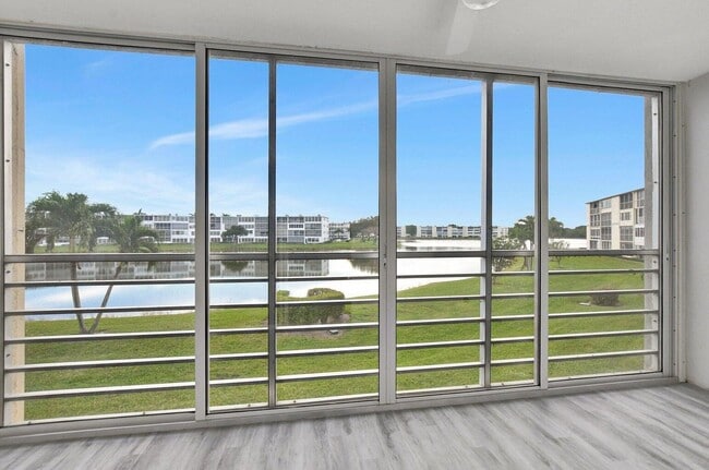 Building Photo - 2053 Wolverton C
