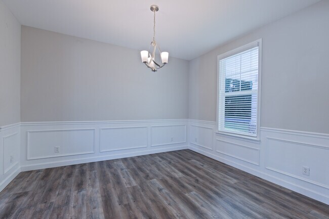 Building Photo - 3729 Old Macon Darien Rd