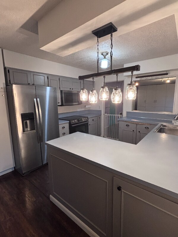 Building Photo - 11295 SW Blakeney St