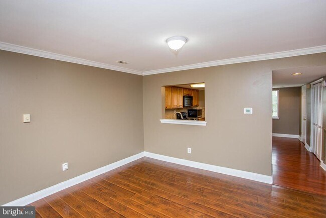 Building Photo - 17 Taylors Way