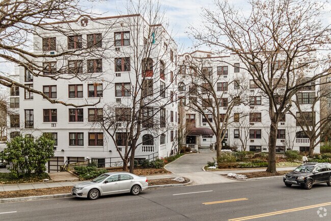 4701 Connecticut Ave NW - Truman House