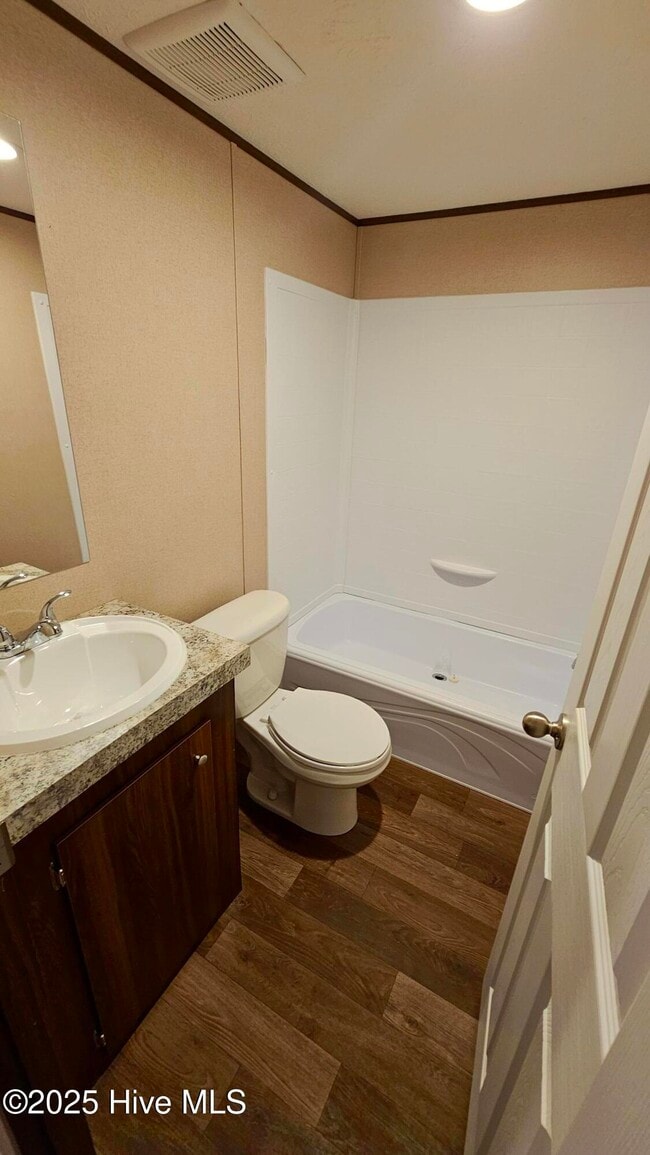 Building Photo - 902 NC-241