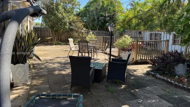 Building Photo - 11460 NW 37th St