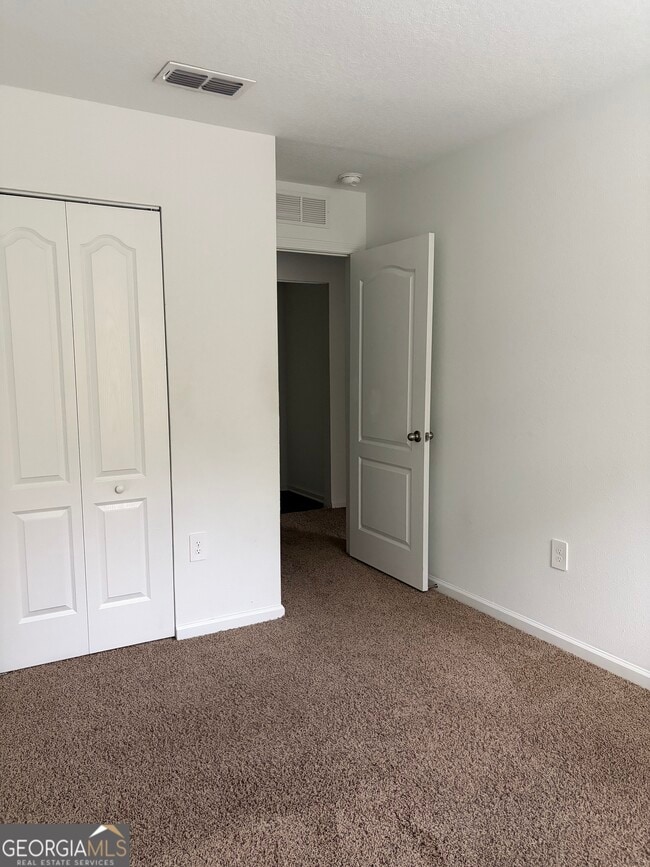 Building Photo - 152 Deep Bay Cir