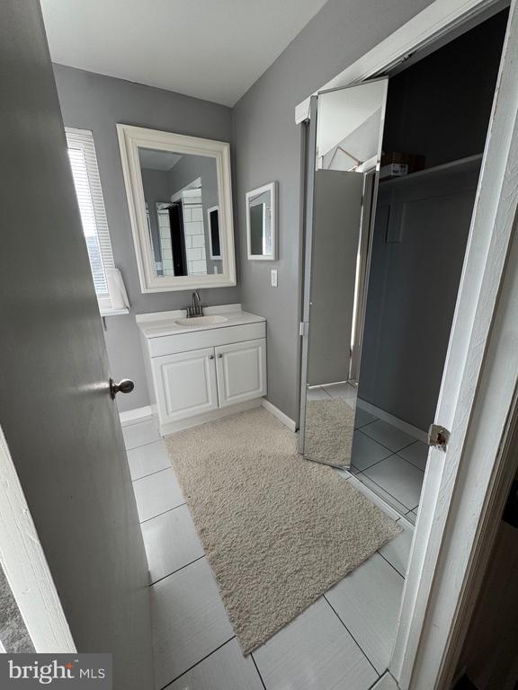 Building Photo - 1104 Berwyck Ct