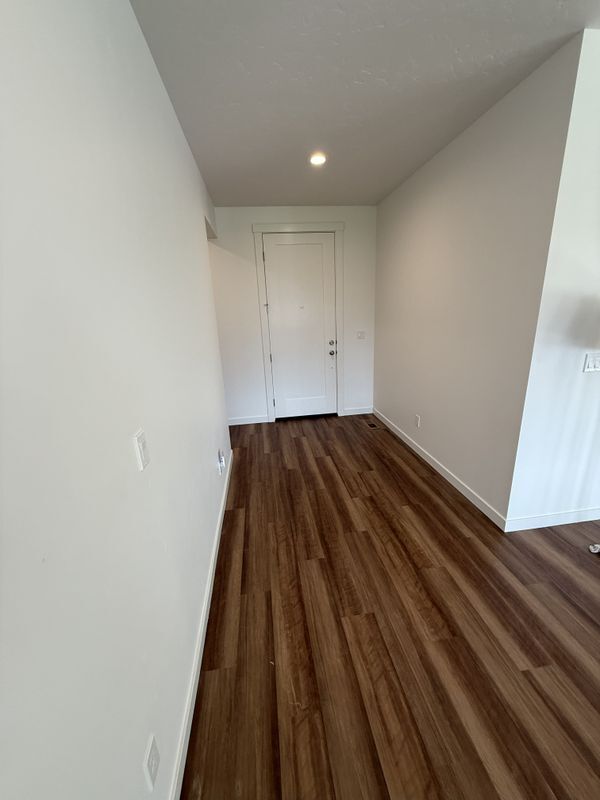 Building Photo - 15350 Blue Pinion Ave