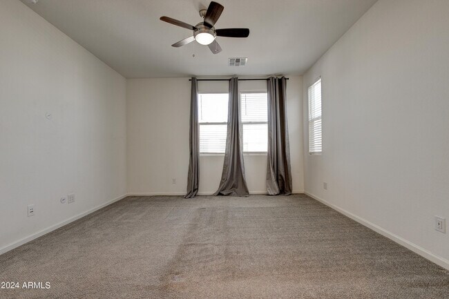 Building Photo - 15717 W Polk St