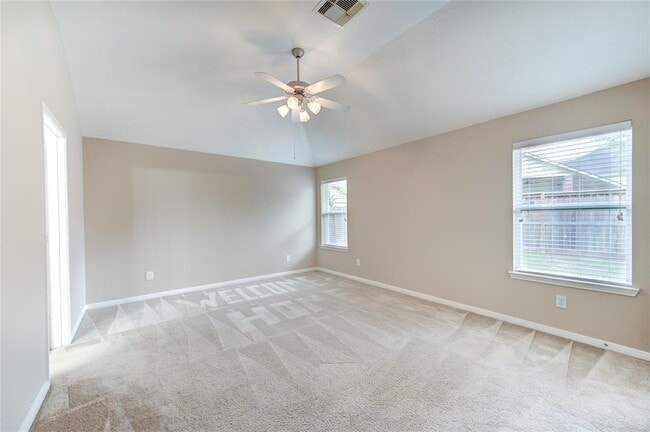 Building Photo - 5806 Cedar Field Way