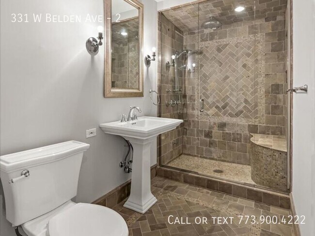Building Photo - 331 W Belden Ave