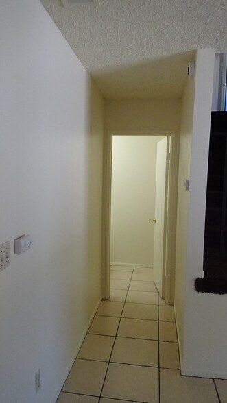 1st Floor Hallway to 1/2 bath - 1113 Seabreeze Way
