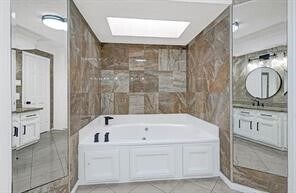 Building Photo - 15618 Banty Falls Ct