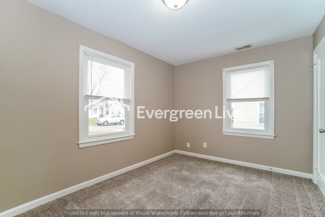 Building Photo - 2365 Lindale Rd