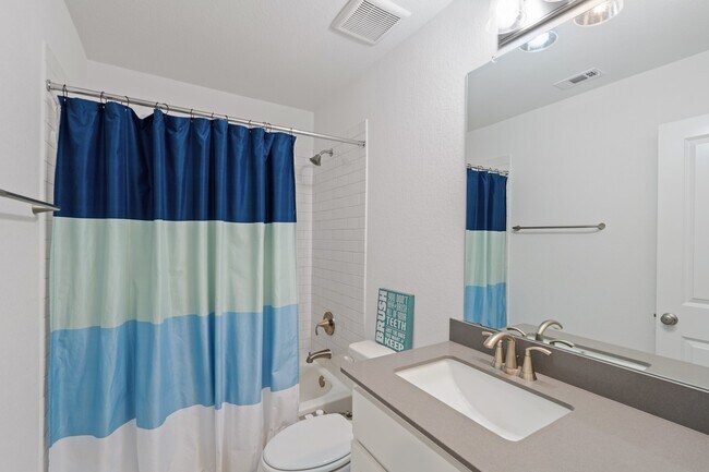 Building Photo - 7615 Blue Finch Ln