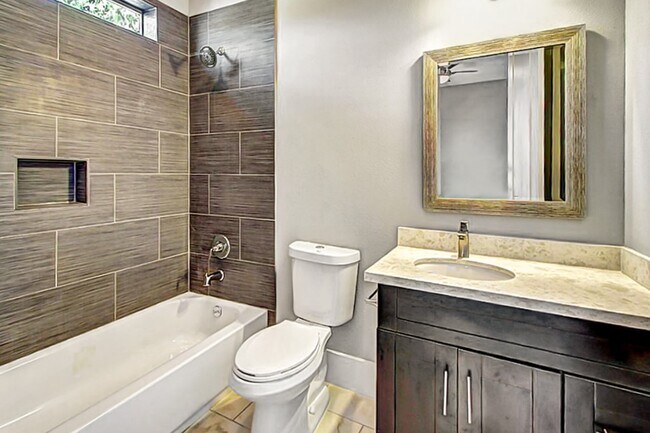 Building Photo - 4849 Benning Dr