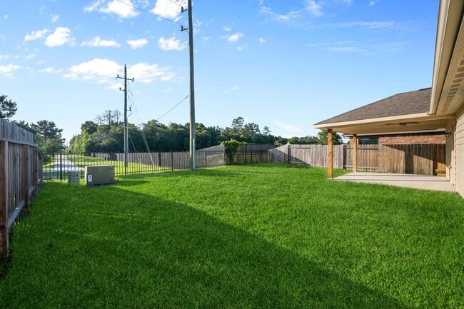 Building Photo - 3031 Lockeridge Village Dr