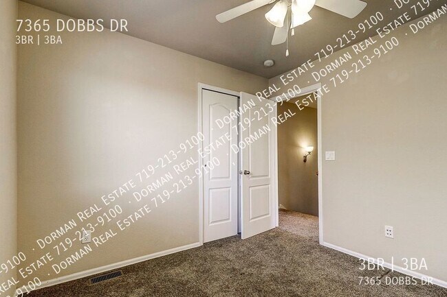 Building Photo - 7365 Dobbs Dr