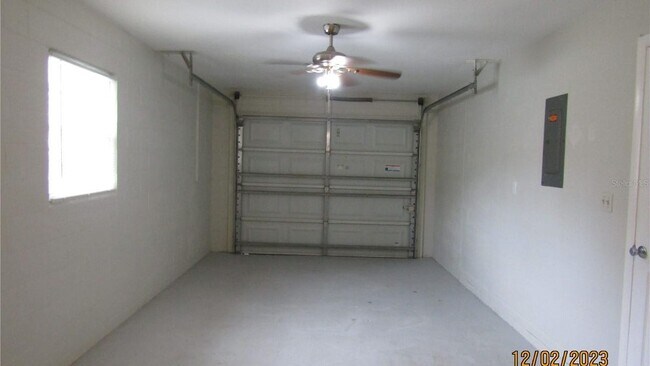 Building Photo - 17 Felter Ln