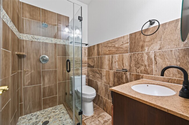 Building Photo - 26210 Cloverland Park Ln