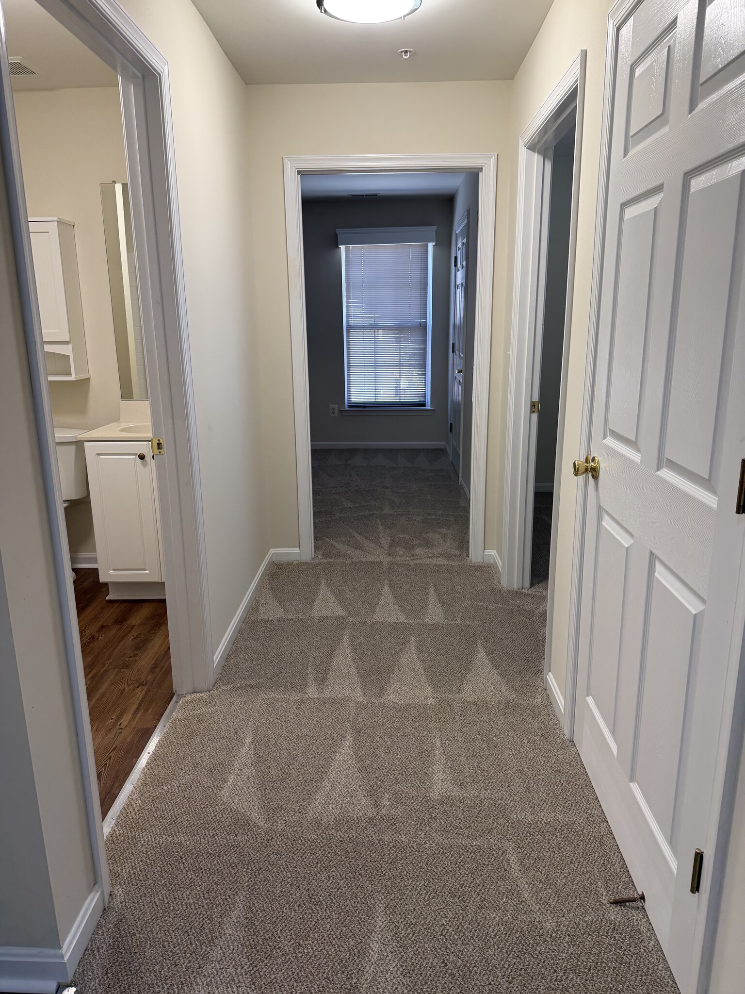 Hallway - 26 Bella Vita Ct