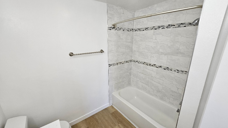 Building Photo - 5541 Fulcher Ave