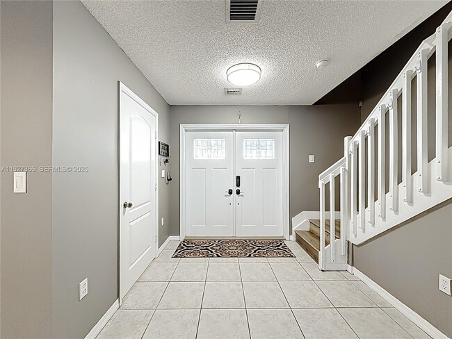 Building Photo - 5955 SW 99th Terrace