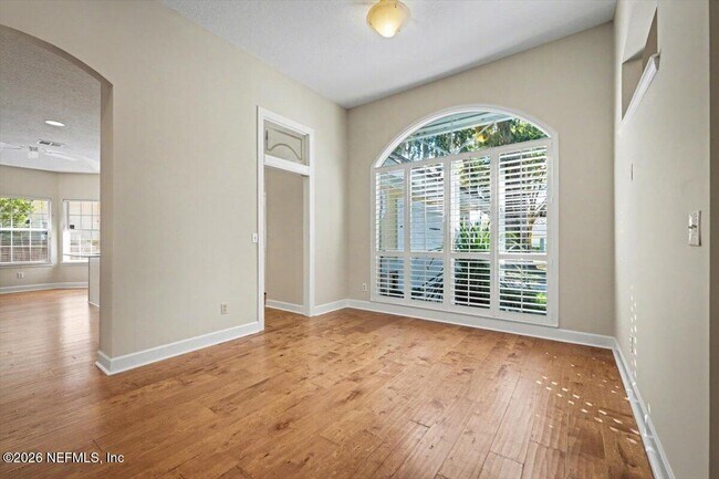 Building Photo - 184 Summerfield Dr