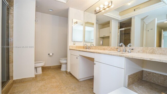 Building Photo - 4779 Collins Ave