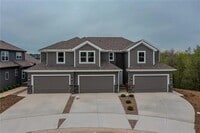 Building Photo - 12304 S Prairie Creek Rd