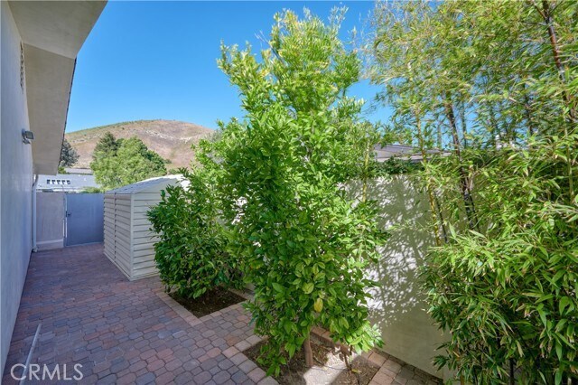 Building Photo - 6550 Smoke Tree Ave