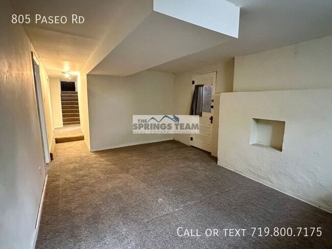 Building Photo - 805 Paseo Rd