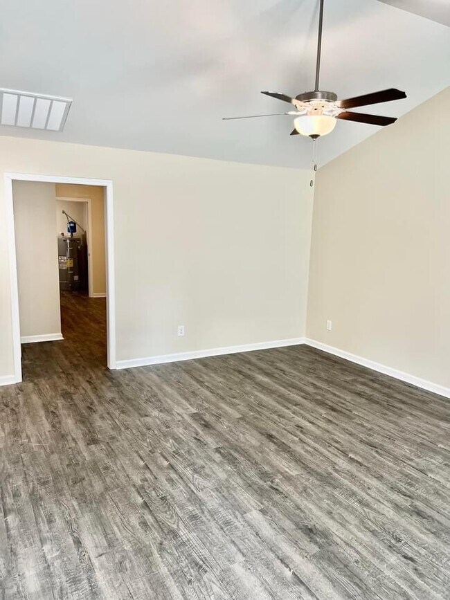 Building Photo - 1452 Murrill Hill Rd