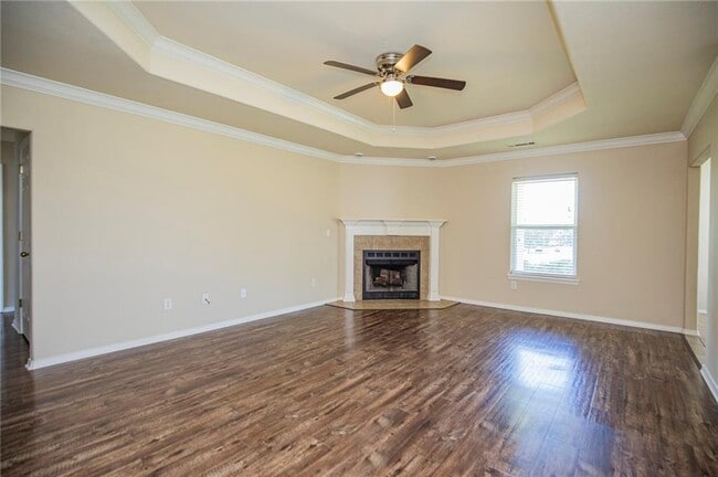 Building Photo - 6405 SW Meadow Well Ave