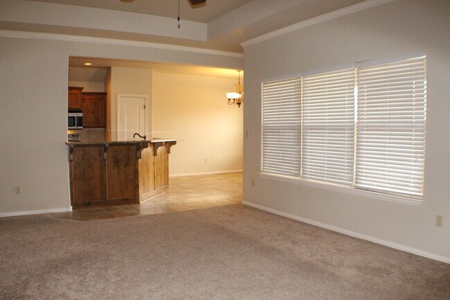 Building Photo - Bixby home available now!