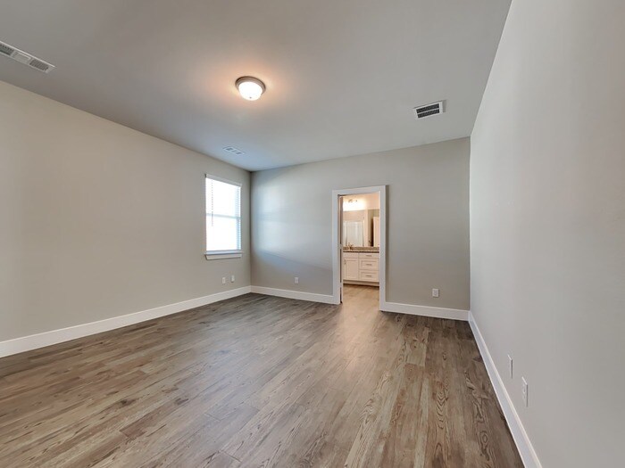 Building Photo - 3417 New York Ave