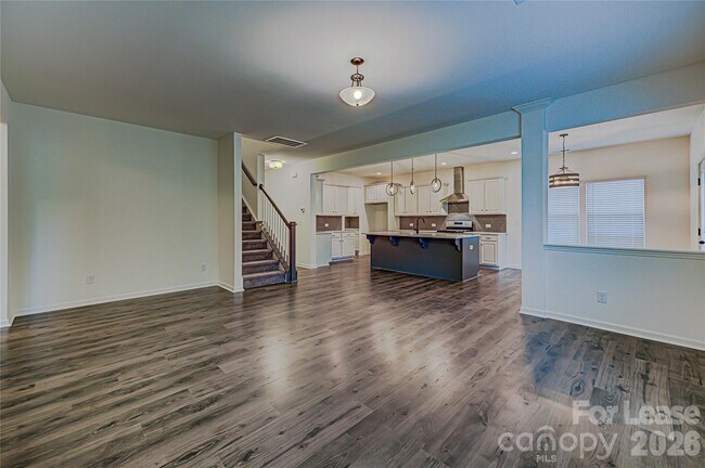 Building Photo - 4020 Beacon Ave