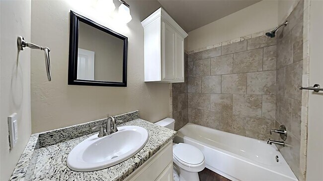 Building Photo - 11201 Coachmans Rd