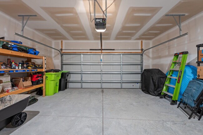 Building Photo - 5016 Cinnamon Run