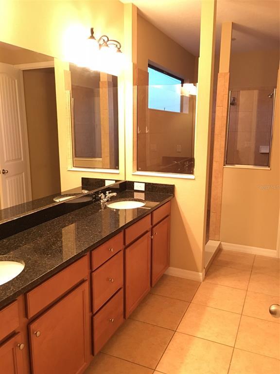 Building Photo - 13353 Overstreet Rd